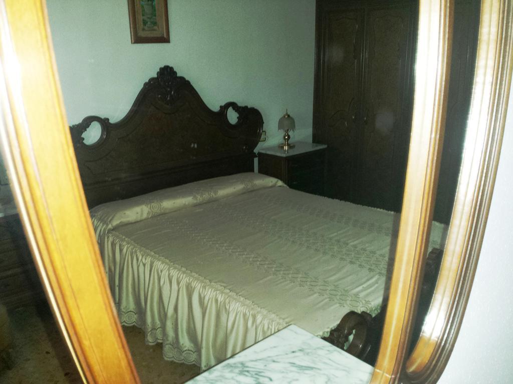 Hostal Rural Casa Castro Alberuela de la Liena 객실 사진