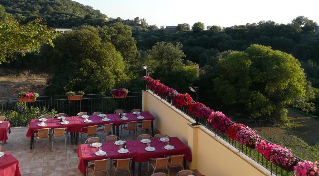 Hostal Rural Casa Castro Alberuela de la Liena 외부 사진