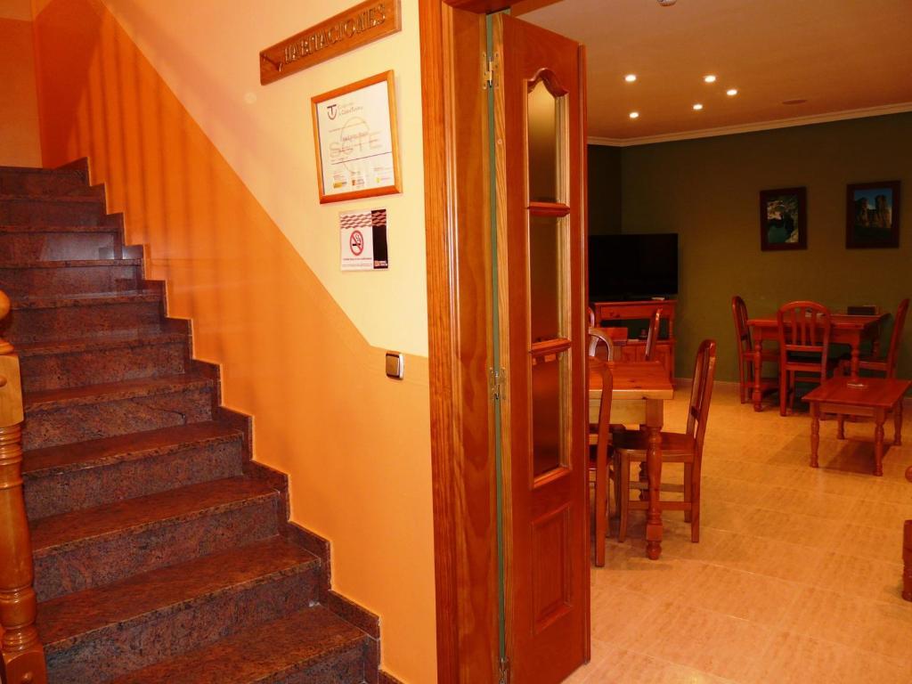 Hostal Rural Casa Castro Alberuela de la Liena 외부 사진